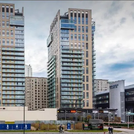 Platinum Towers Cityrent Parking Διαμέρισμα