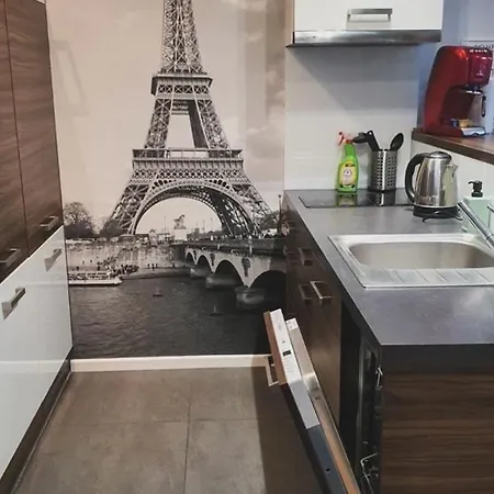 Platinum Towers Cityrent Parking Varsavia