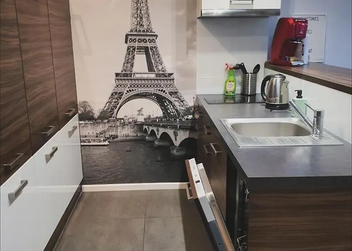 Platinum Towers Cityrent Parking Warszawa