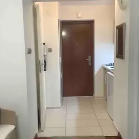 Centrumtwardastreetcentralstation 10min Wi-fi 1,2gb Sek Apartment *