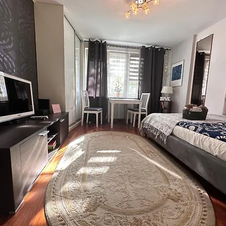 Apartment Centrumtwardastreetcentralstation 10min Wi-fi 1,2gb Sek *